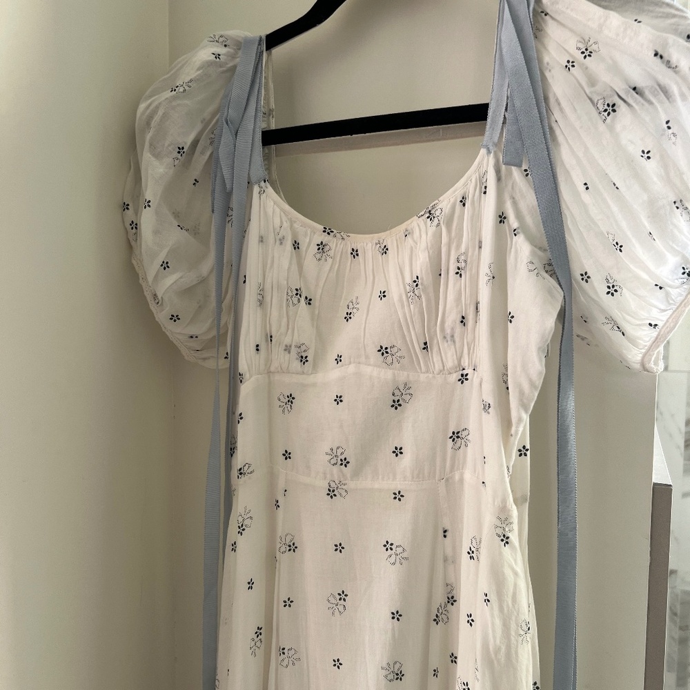 Loveshackfancy dress - worn once - white with floral pattern and blue ribbons